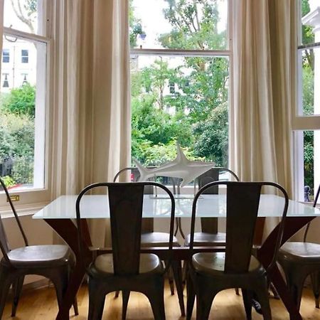 Stunning 2 Bed/2Bath Flat In Heart Of Kensington Apartment London Bagian luar foto